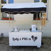 Lodziarnia LODY Z PRLu- Poznań